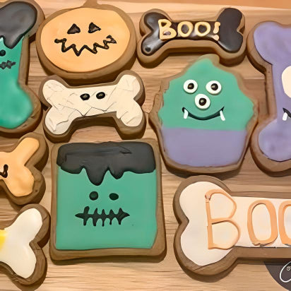 Howl-o-Ween Treat Boxes